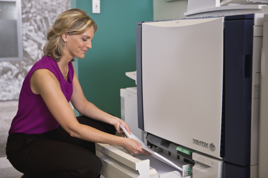 To reach this market, Xerox relies on a network of local dealers and resellers, retailers and online merchants.