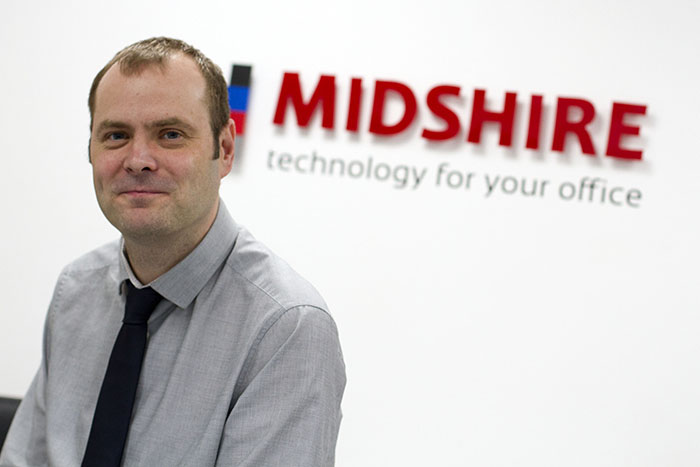 Philip Sundet, Midshire Northern IT Manager