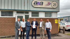 A&A Business Supplies sign a new three-year contract with Spicers