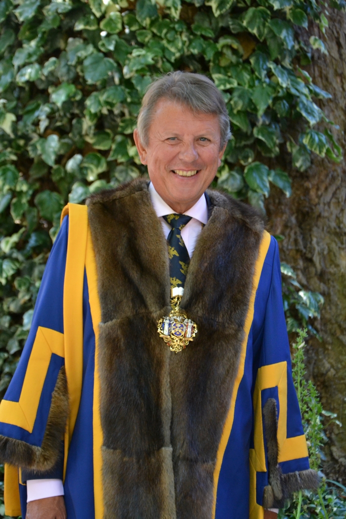 Ian Allen